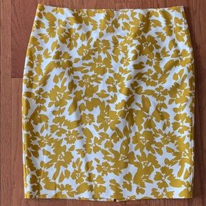 Loft size 14 skirt mustard & white floral